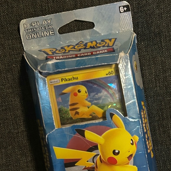 Pokémon Pikachu theme card deck - Picture 4 of 4